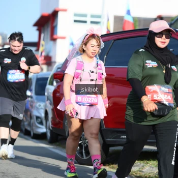 Runner Photo 3677373