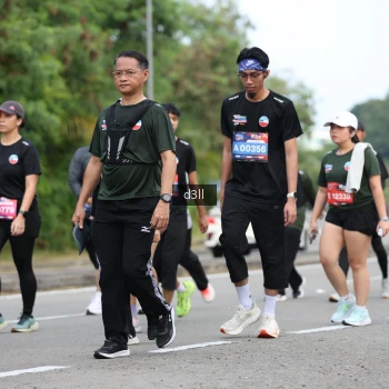 Runner Photo 3677382