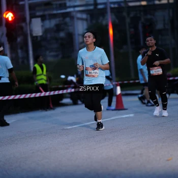 Runner Photo 3677448