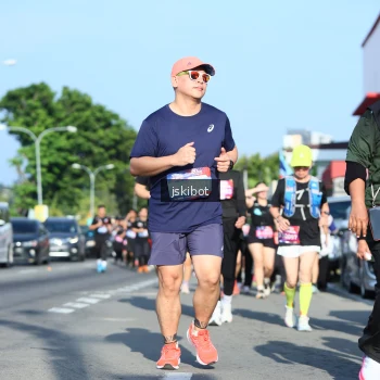 Runner Photo 3677459