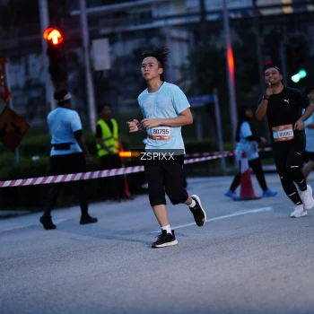 Runner Photo 3677481