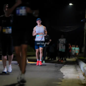 Runner Photo 3677517