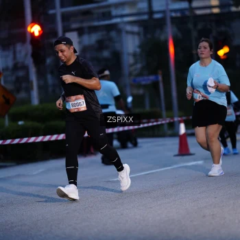 Runner Photo 3677530