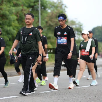 Runner Photo 3677532