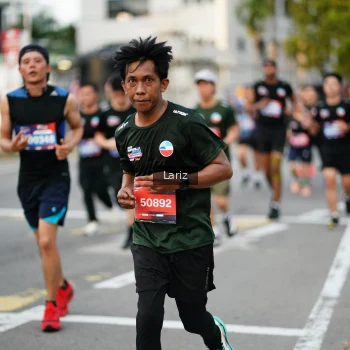 Runner Photo 3677534