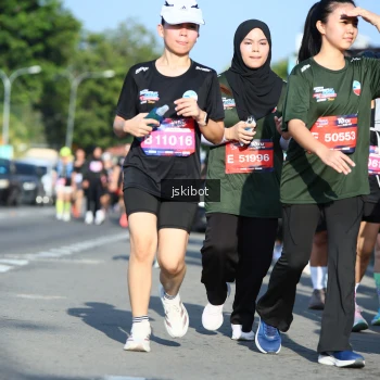 Runner Photo 3677640