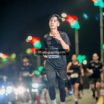 Runner Photo 3677653