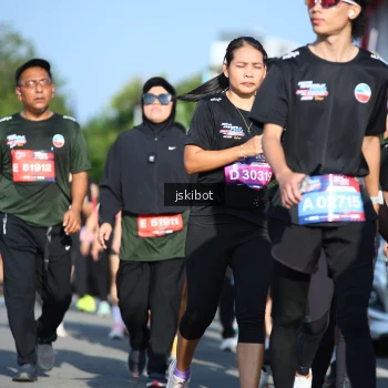 Runner Photo 3677680
