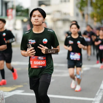 Runner Photo 3677690