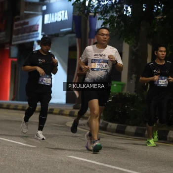 Runner Photo 3677735