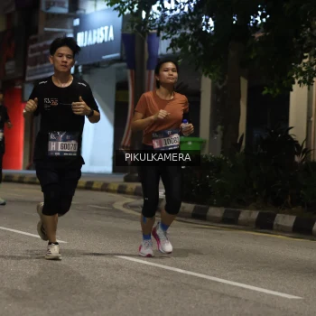 Runner Photo 3677764