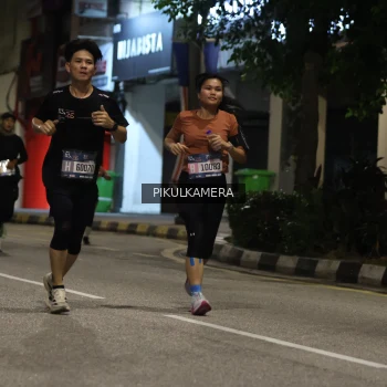 Runner Photo 3677771