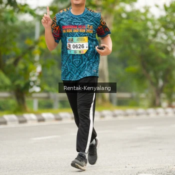 Runner Photo 3677777