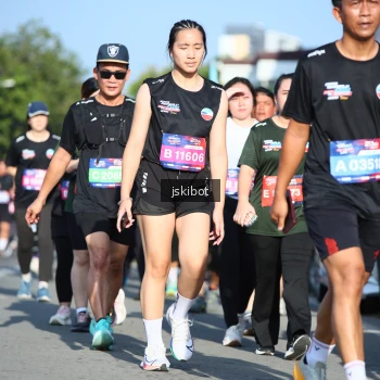 Runner Photo 3677780