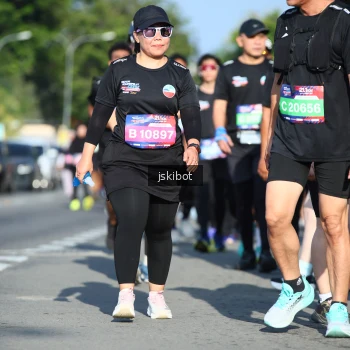 Runner Photo 3677797
