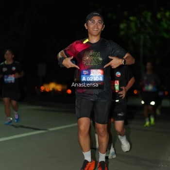 Runner Photo 3677812