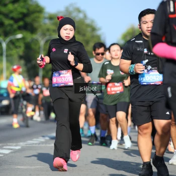 Runner Photo 3677819
