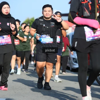 Runner Photo 3677821