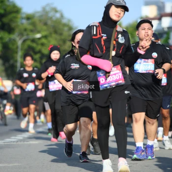 Runner Photo 3677851