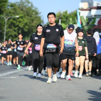 Runner Photo 3677897