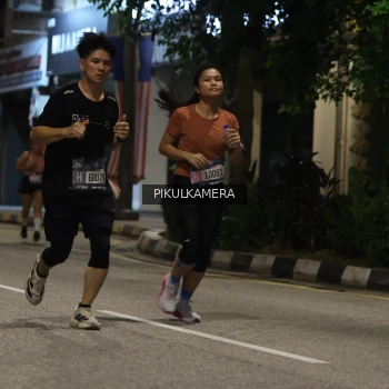 Runner Photo 3677900
