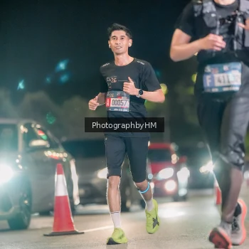 Runner Photo 3677916