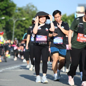 Runner Photo 3677932