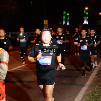 Runner Photo 3677936