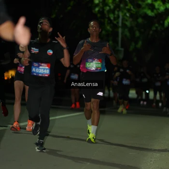 Runner Photo 3677942
