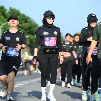 Runner Photo 3677947