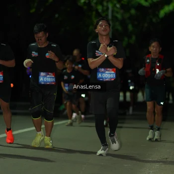 Runner Photo 3677967