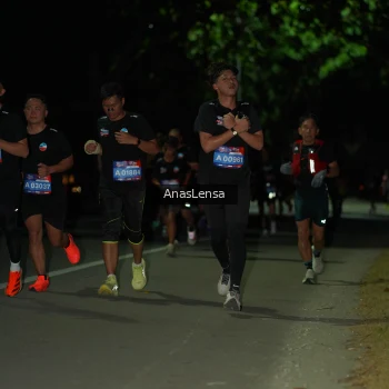 Runner Photo 3677973
