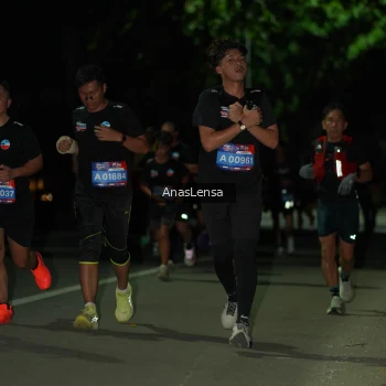 Runner Photo 3677979