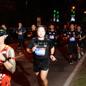 Runner Photo 3677991