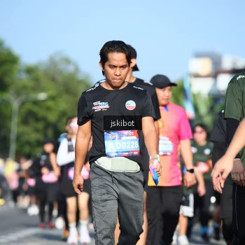 Runner Photo 3678006