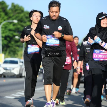 Runner Photo 3678015