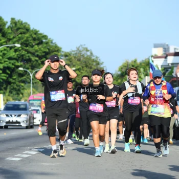 Runner Photo 3678065