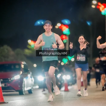 Runner Photo 3678076