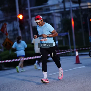 Runner Photo 3678085