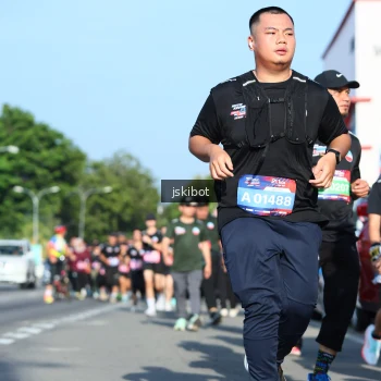 Runner Photo 3678094
