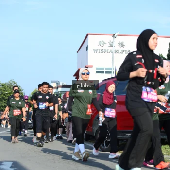 Runner Photo 3678104