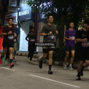 Runner Photo 3678143