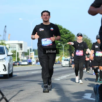 Runner Photo 3678154