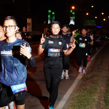 Runner Photo 3678156