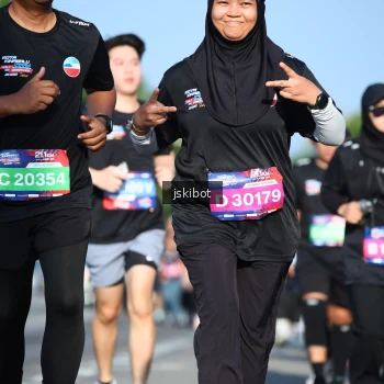 Runner Photo 3678167