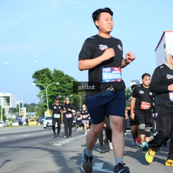 Runner Photo 3678211