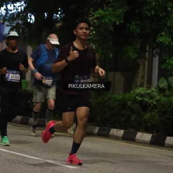 Runner Photo 3678231