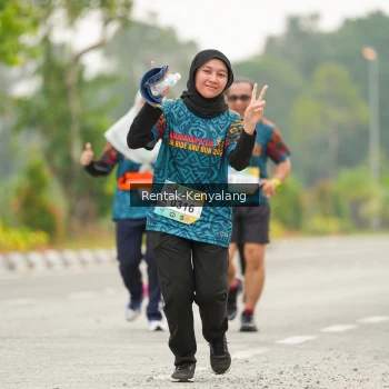 Runner Photo 3678243
