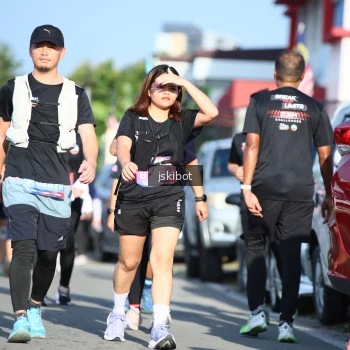 Runner Photo 3678275