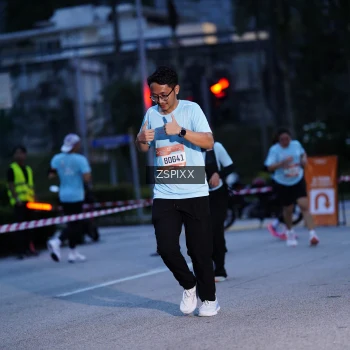 Runner Photo 3678291